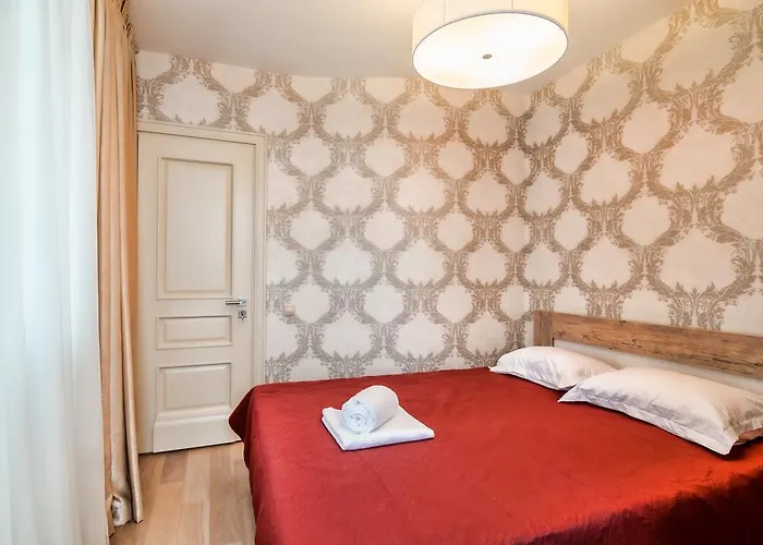 Leogrand Z Panoramoyu Lvova *