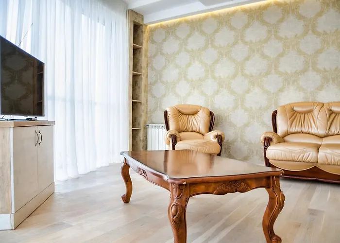 Leogrand Z Panoramoyu Lvova * 利沃夫