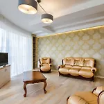 דירה Leogrand Z Panoramoyu Lvova *