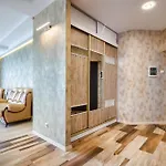 דירה Leogrand Z Panoramoyu Lvova לבוב